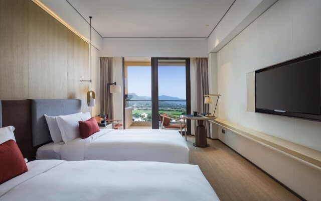 Sanya Hongtang Bay Jianguo Holiday Hotel