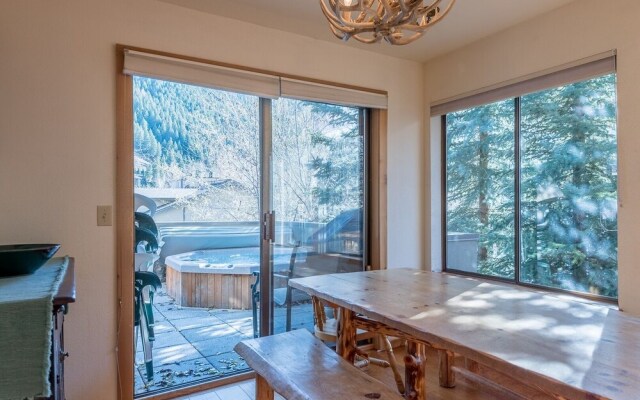 Sage Road Townhome 320 A