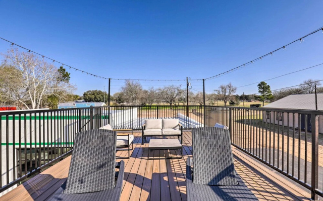 Unique Texas Home in Converted Gas Station!