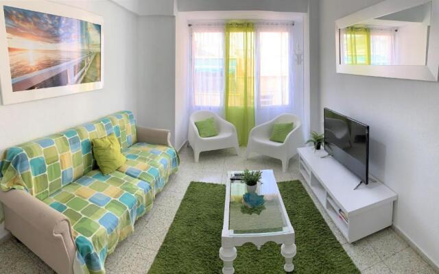 Bright and Modern Apartment 3 Bedroom With Balcony E3ev