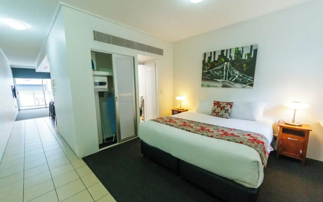 Miro Apartments