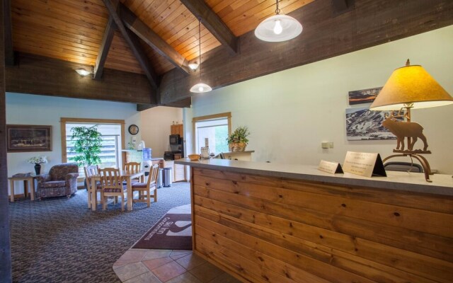 Ski Inn Condominiums by Resort Lodging Company