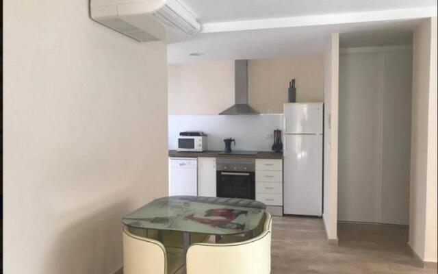 Apartamentos Albeniz