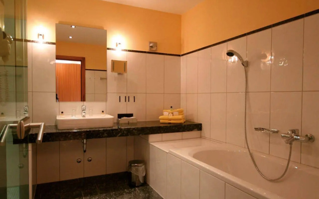 Hotel Seespitz Seefeld Superior - Adults & Residents Only