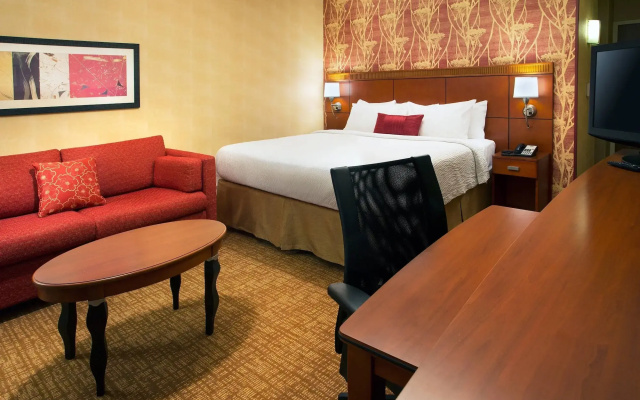 Courtyard by Marriott Phoenix Airport