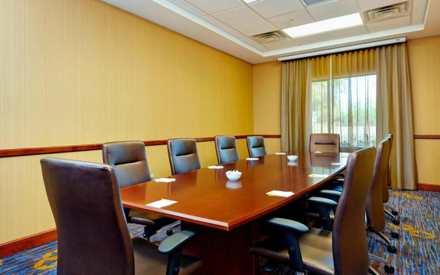 Courtyard by Marriott Phoenix North/Happy Valley