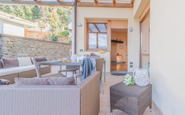 Varenna Paradise 3 in Perledo