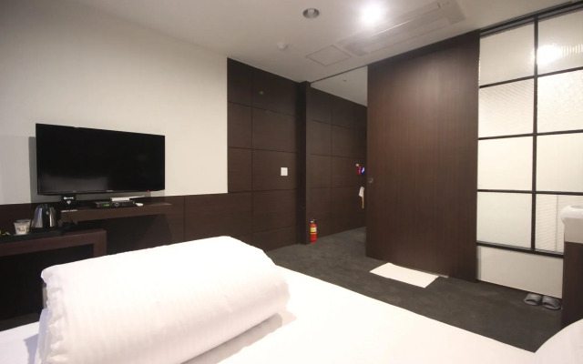 Nenne Boutique Hotel