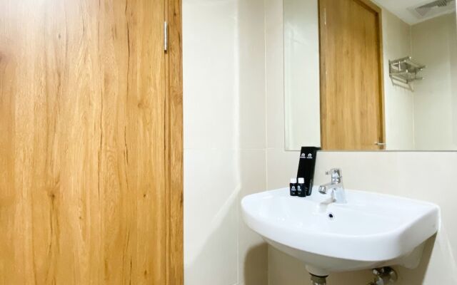 Modern Look and Tidy Studio LRT City Jatibening Apartment