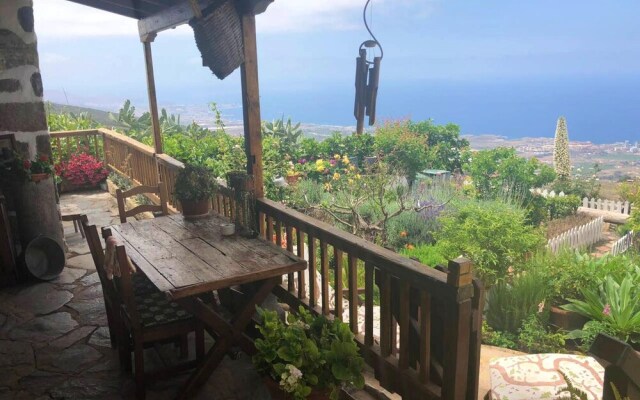 House with One Bedroom in Adeje, with Wonderful Sea View, Furnished Terrace And Wifi - 10 Km From the Beach
