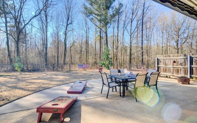 Starkville Vacation Rental ~ 2 Mi to Msu!