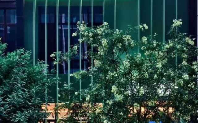 Three Hotel