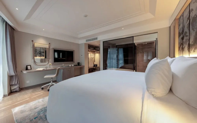 La Siesta Premium Lakeside