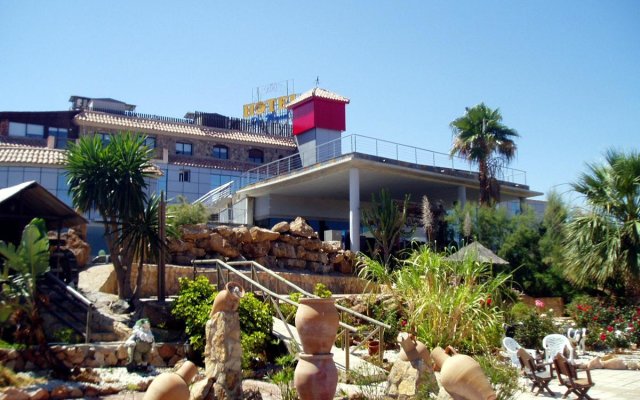Águilas Hotel Resort
