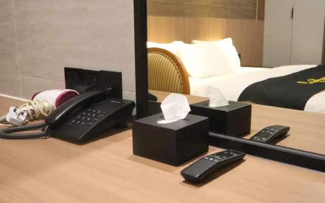 Suwara Hotel