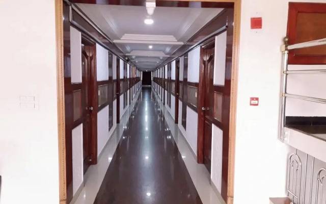 Hotel Chetan International by OYO Rooms