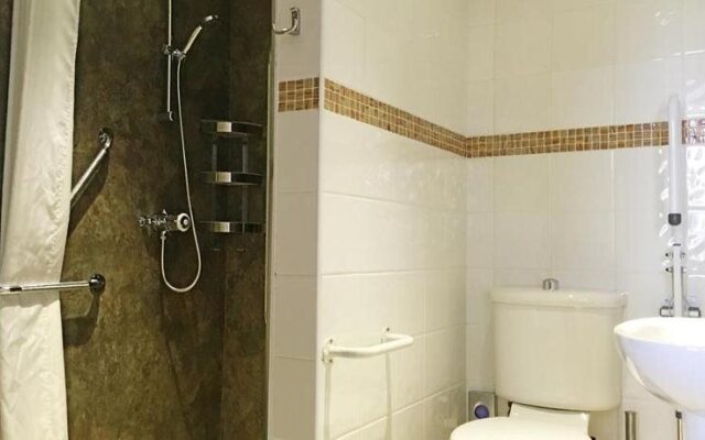Boat House Super Suites
