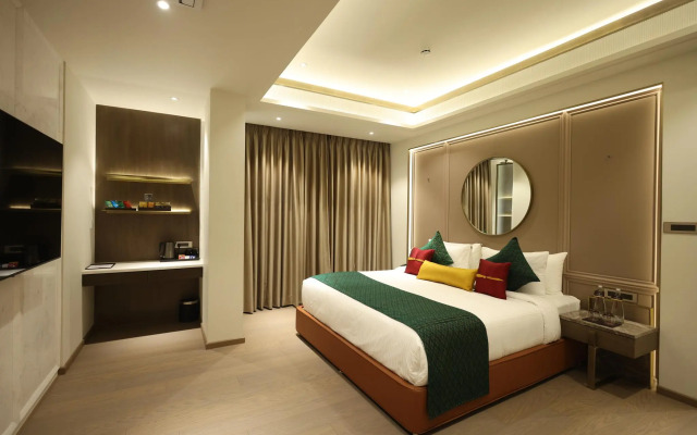 Marigold- Newly Renovated Hotel