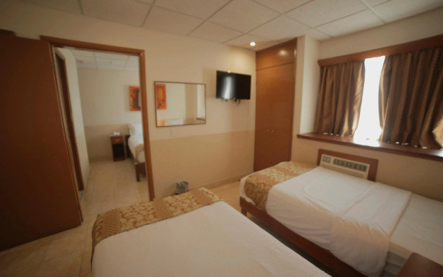 El Regio Hotel