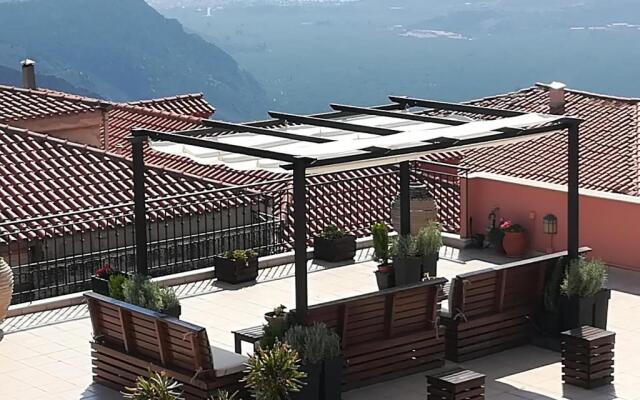 Hotel Leto Delphi