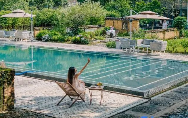 Qingyuan 21 Degrees Mountain Residence · Starry Sky Pool Peak Forest Secret Realm Mountain Residence – Pool – Qingyuan