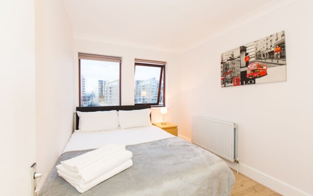 Three Bedroom Limehouse