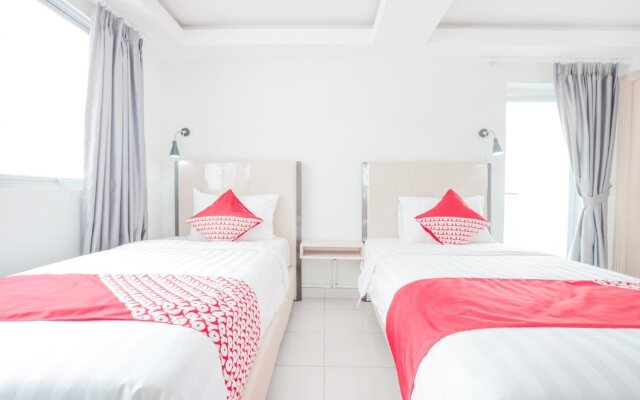 OYO Flagship 210 Amethyst Kemayoran Near RSUD Pademangan