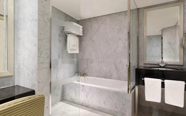 The Park Tower Knightsbridge, A Luxury Collection Hotel