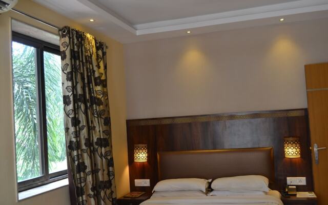 Stay Simple Sunkissed Plaza Resort