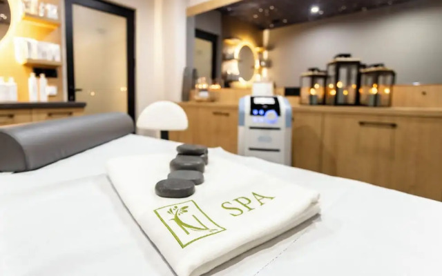 Natura All Seasons Boutique Hotel