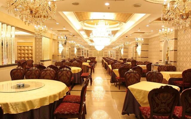 Zhangqiu Haitai Hotel