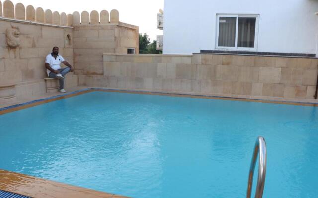 Hotel Marwar Palace