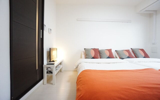 Terry's Apartment Namba West I E03C