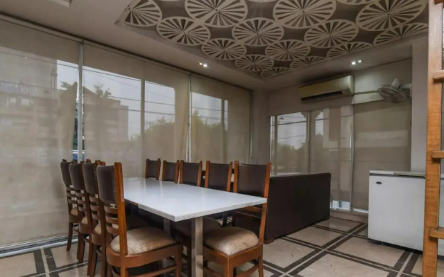 Hotel JPS Residency