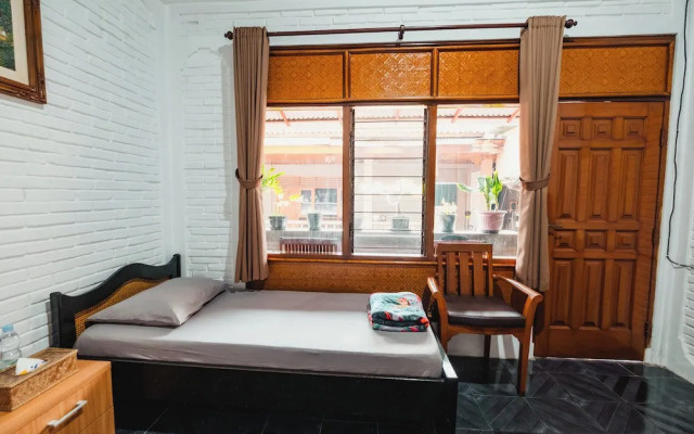 Tempo Doeloe Homestay