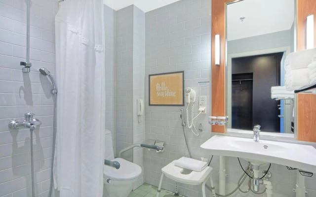 Holiday Inn Helsinki West- Ruoholahti by IHG