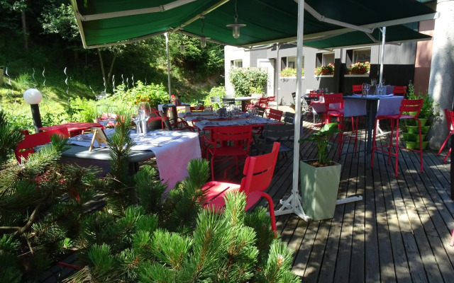 Logis Hotel de la Tour