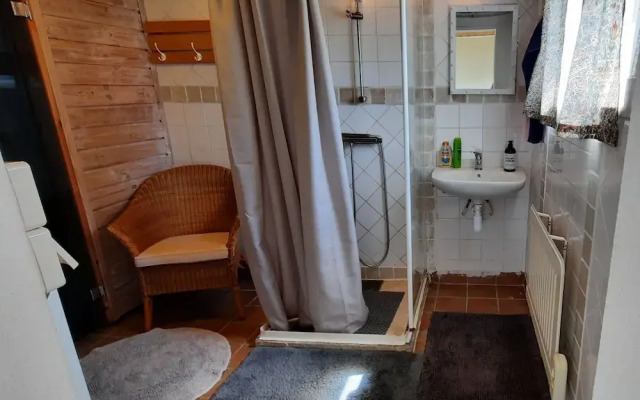 Tollarp - Barn - Sleeps 3 - Pet Friendly - Parking