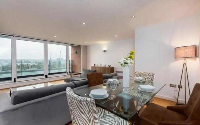 Waterside Bliss 2 Bed 2 Bath Apartment