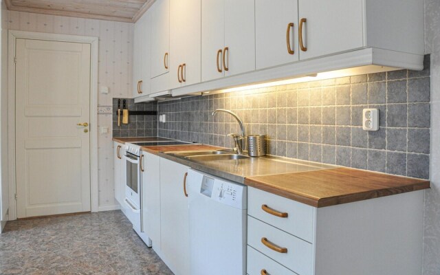 Amazing Home in Idkerberget With 3 Bedrooms and Wifi