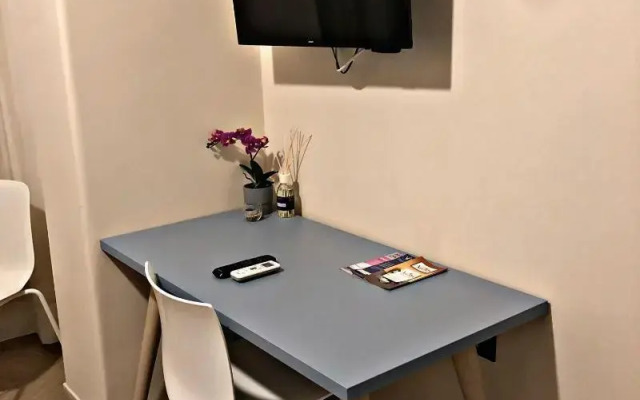 Napoli City Inn