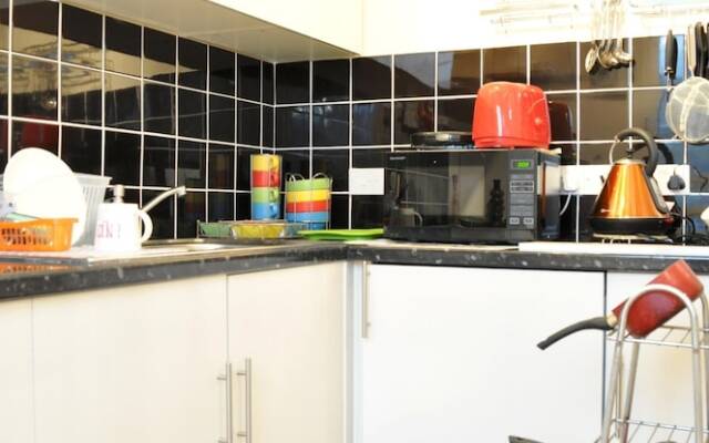 Fantastic 1 Bed in Trendy Peckham