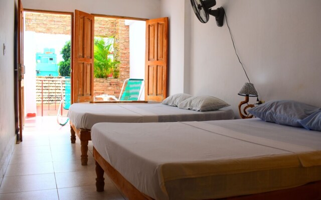 Hostal Cabriales