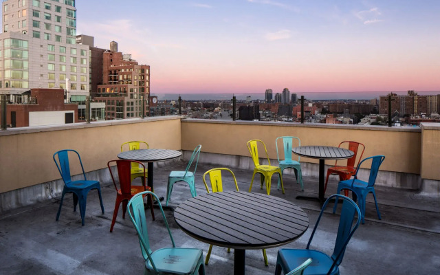 Orchard Street Hotel