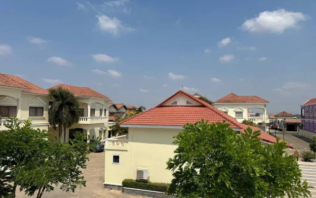 Samrongsen Hotel