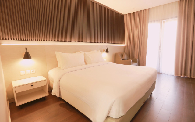 Lotus Garden Hotel & Restaurant