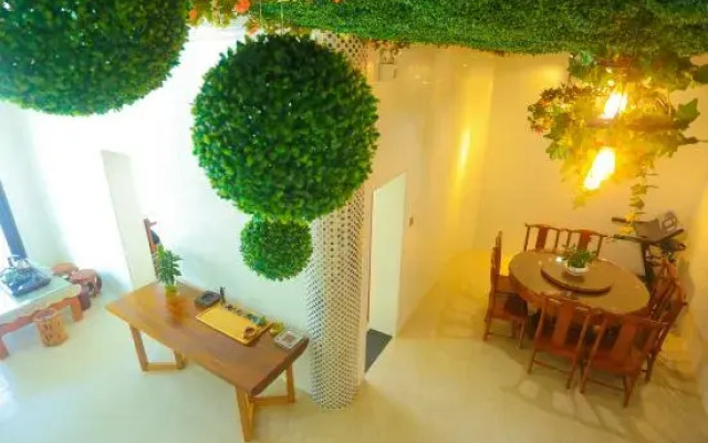 Dolphin Bay Hotel, Weizhou Island