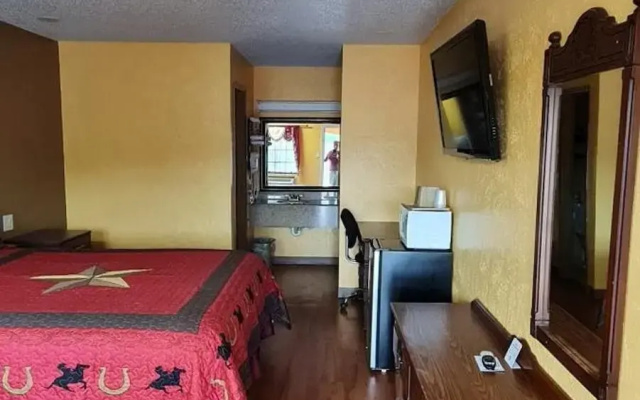 Chaparral Motel