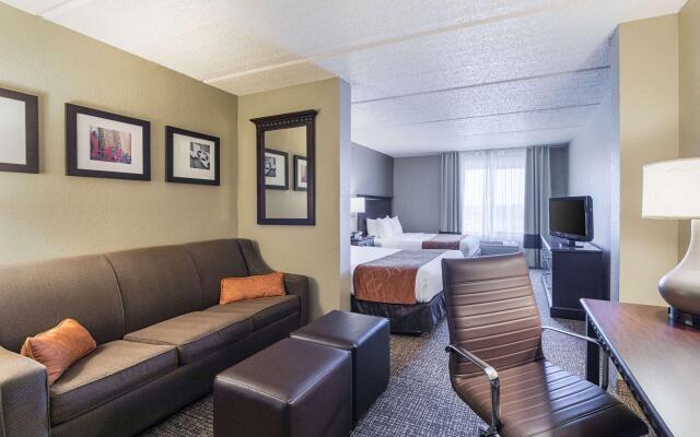 Comfort Suites Austin Airport