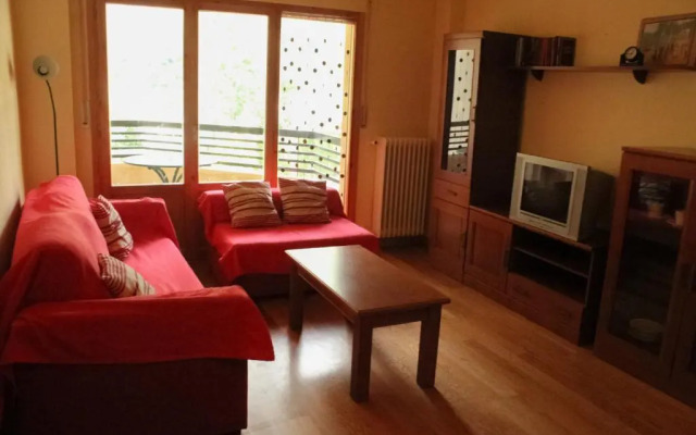 Apartamentos Valle De Tena 3000